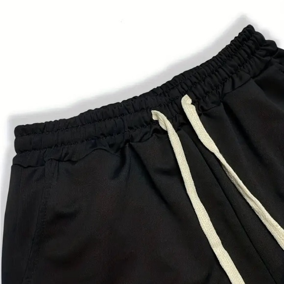 Men’s Dragon Ball Z Vegeta Drawstring Casual Shorts - Picture 3 of 7